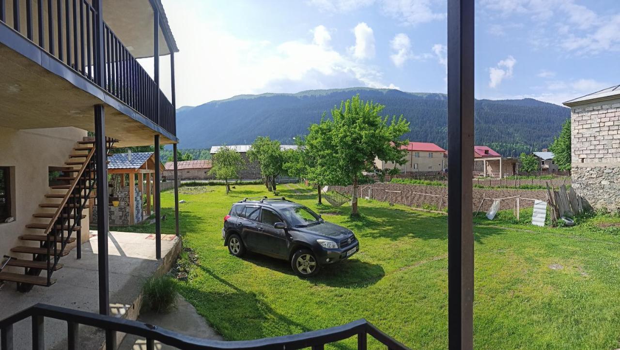 House B&B Mestia Exterior photo