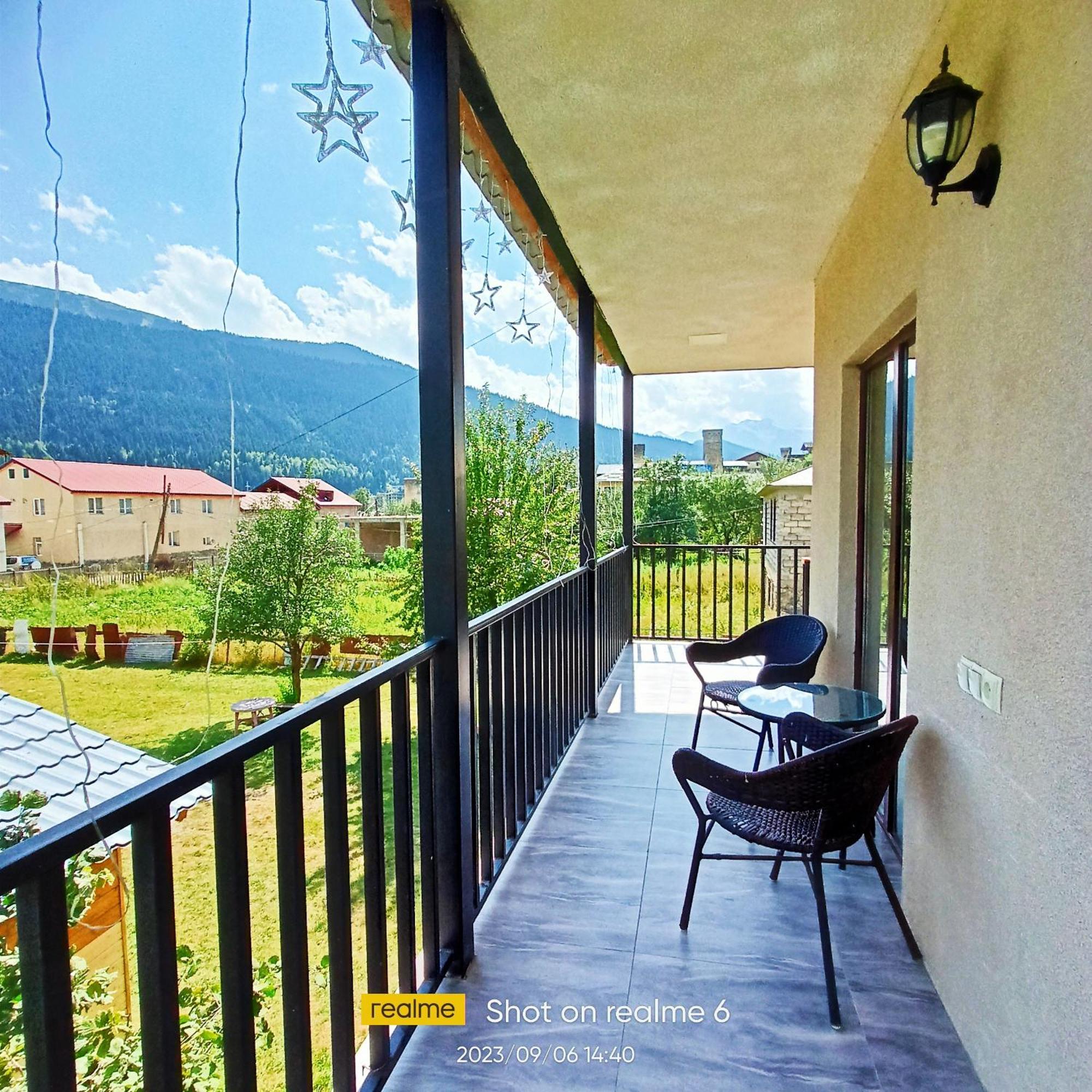 House B&B Mestia Exterior photo
