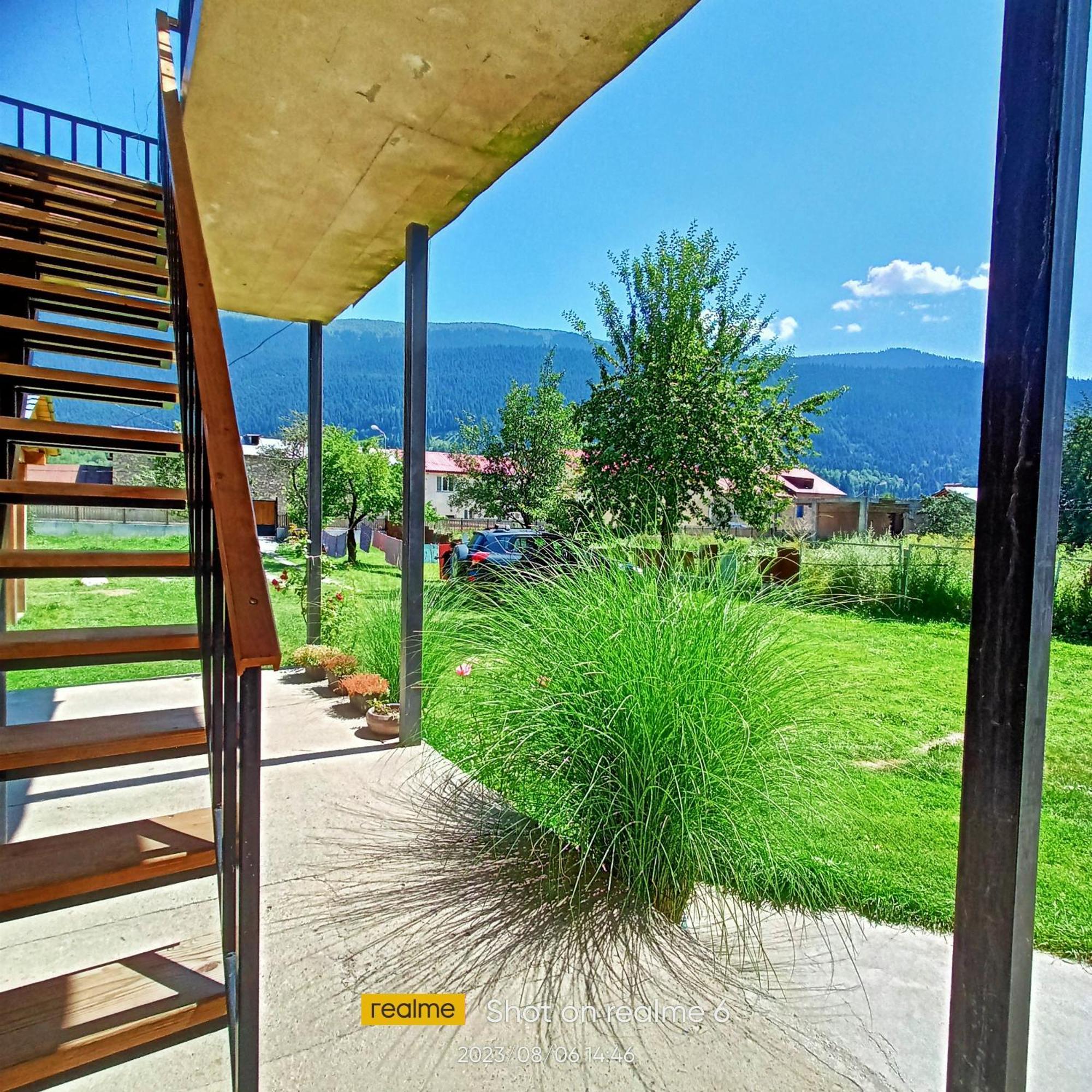 House B&B Mestia Exterior photo