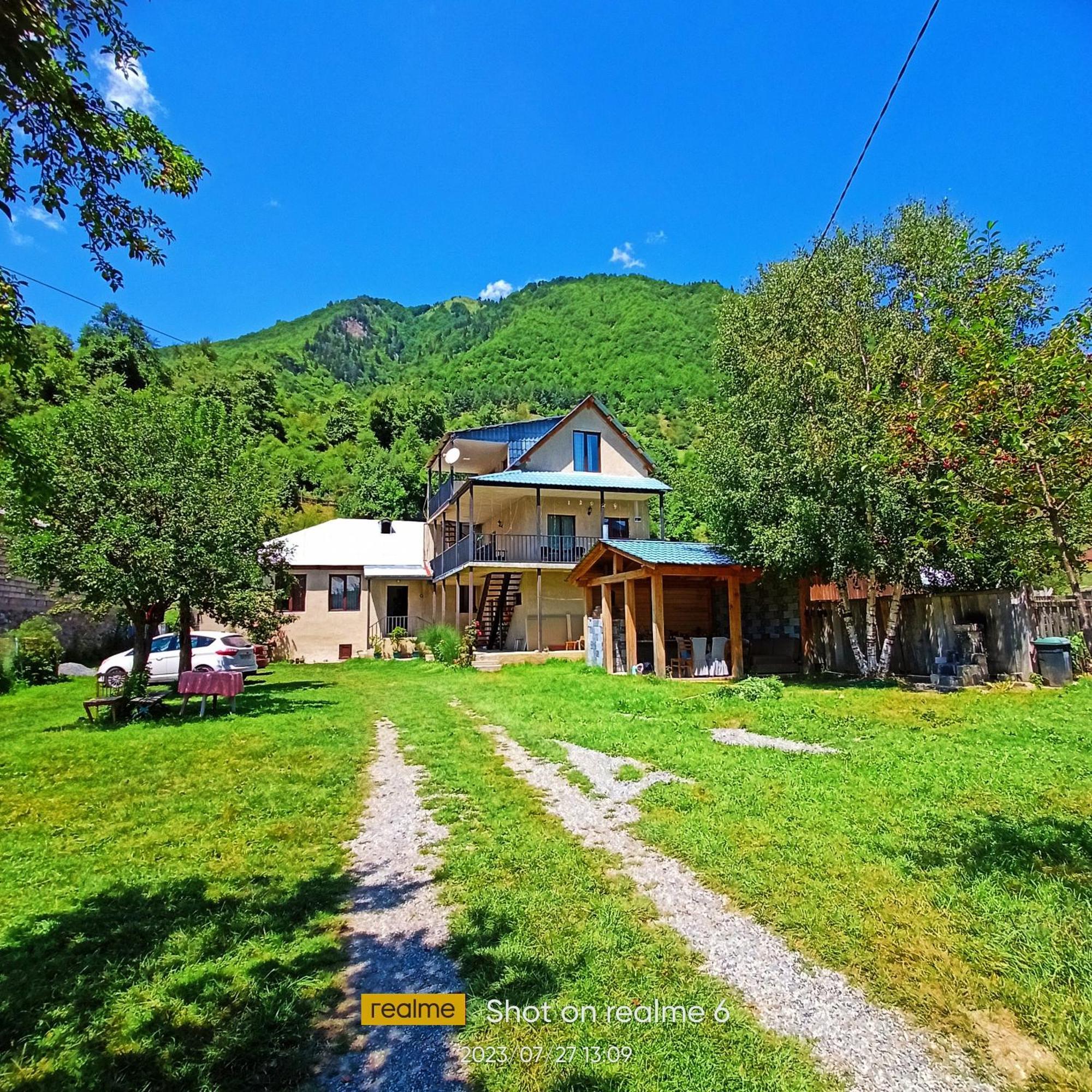 House B&B Mestia Exterior photo